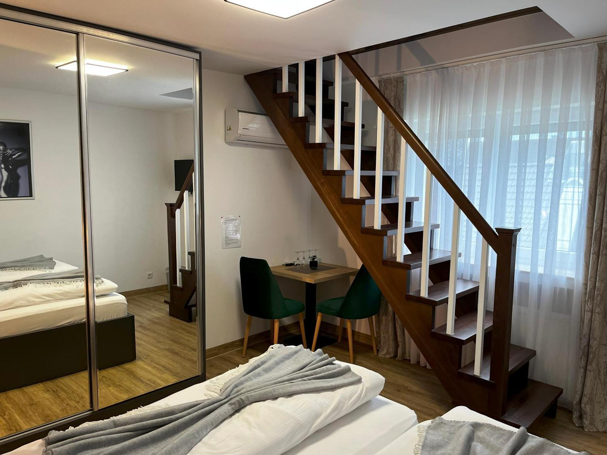 Haven Hotels - Hotel Dona Bergisch Gladbach Zewnętrze zdjęcie