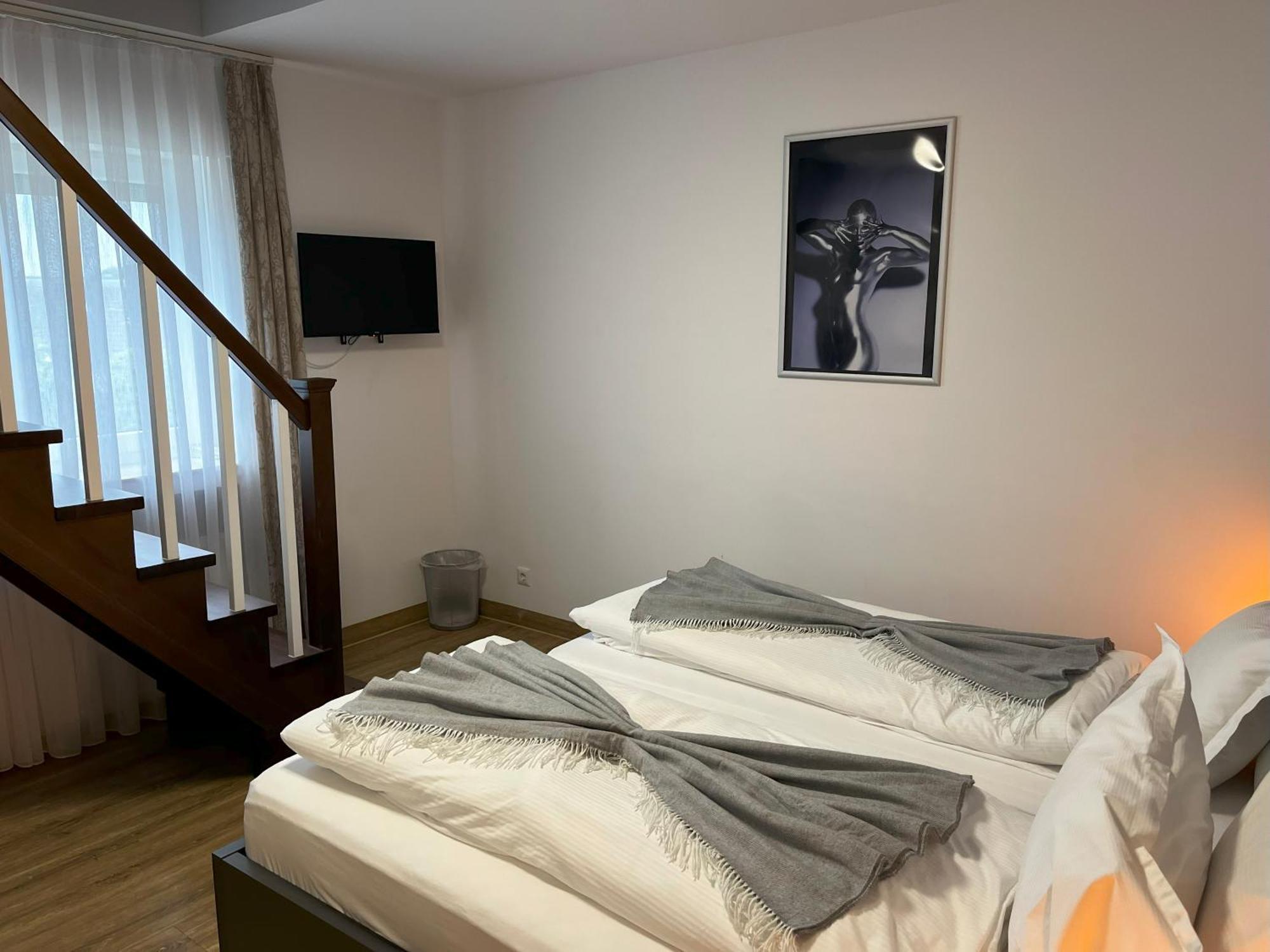 Haven Hotels - Hotel Dona Bergisch Gladbach Zewnętrze zdjęcie