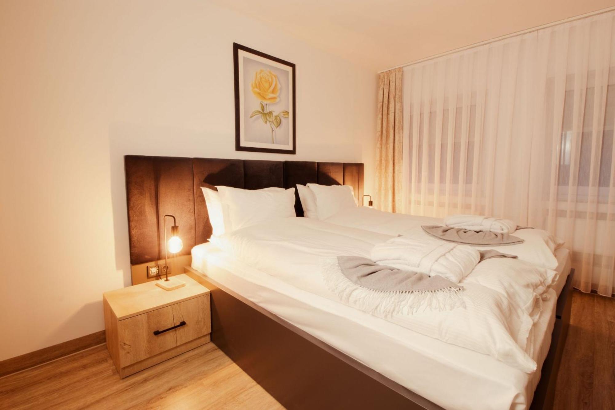 Haven Hotels - Hotel Dona Bergisch Gladbach Zewnętrze zdjęcie
